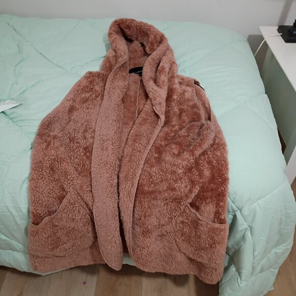 Zenana teddy bear brown hooded vest - Picture 3 of 3